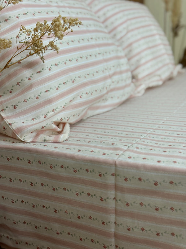 Rosy Lane Bedsheet