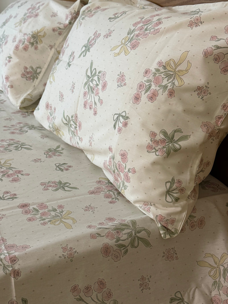Bow & Bloom Bedsheet
