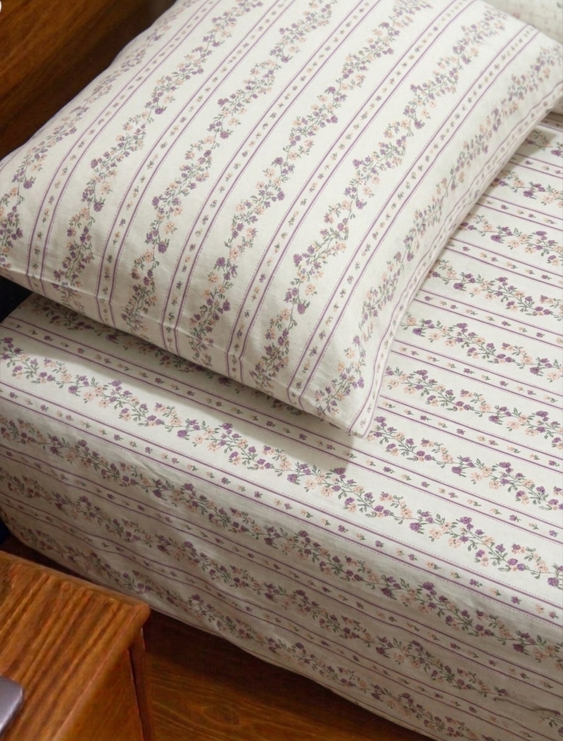 Mauve Meadow Stripe